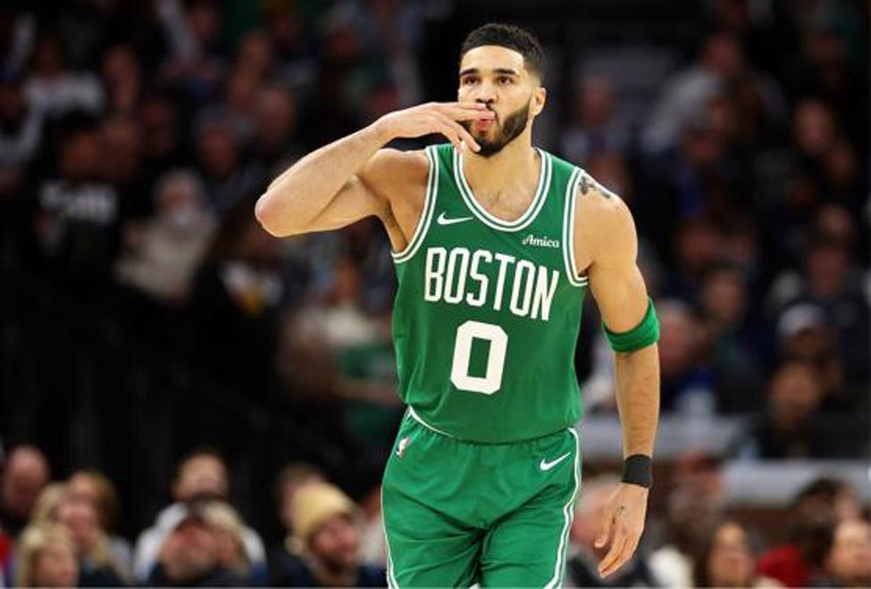 塔图姆焦点对战，Uzi与70激战掘金分钟，反败为胜胜负难料！观众掌声雷动的简单介绍